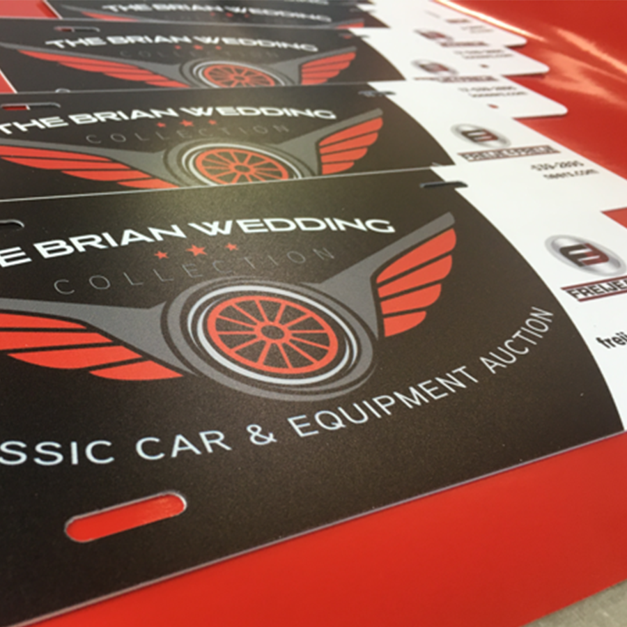 promotional-items-license-plates